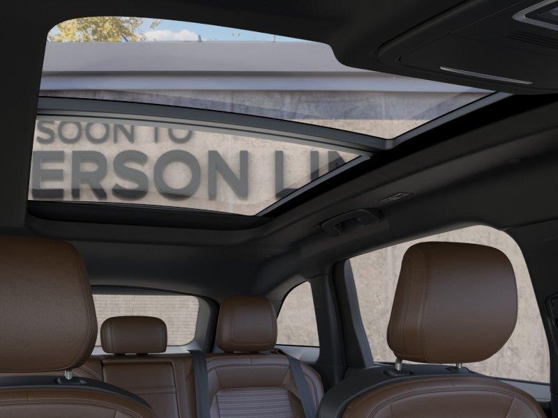 Vehicle photo 22