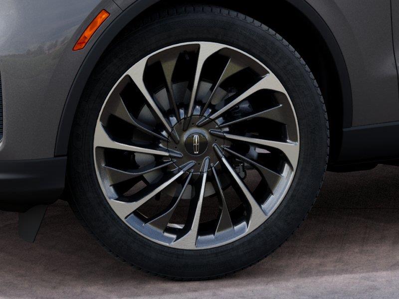 Vehicle photo 19