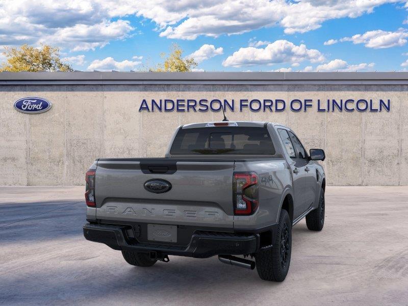 Vehicle photo 8