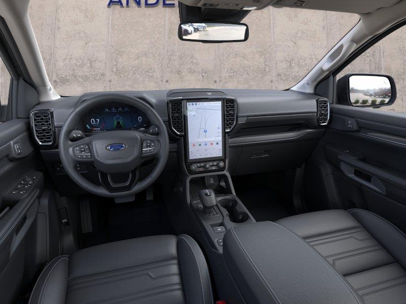 Vehicle photo 9