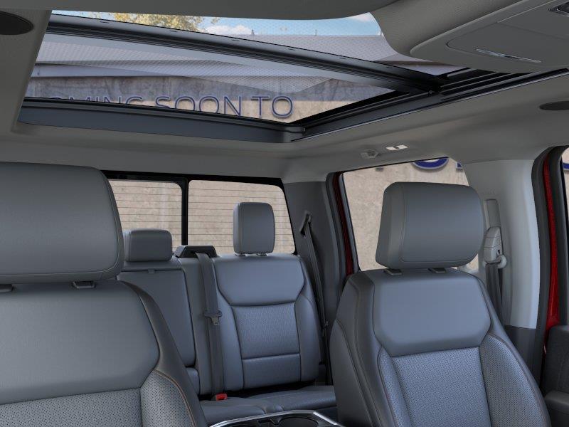 Vehicle photo 22