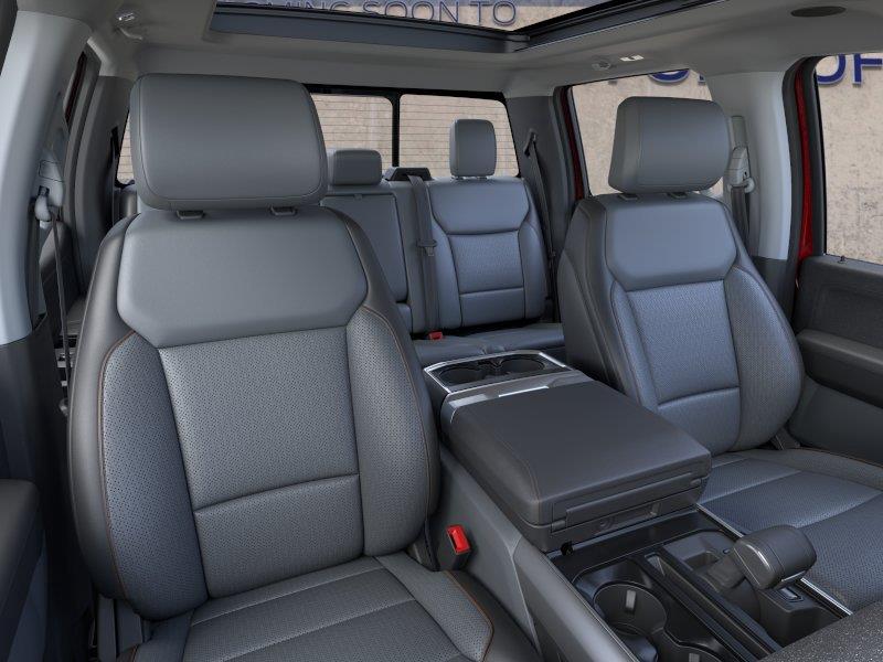 Vehicle photo 10