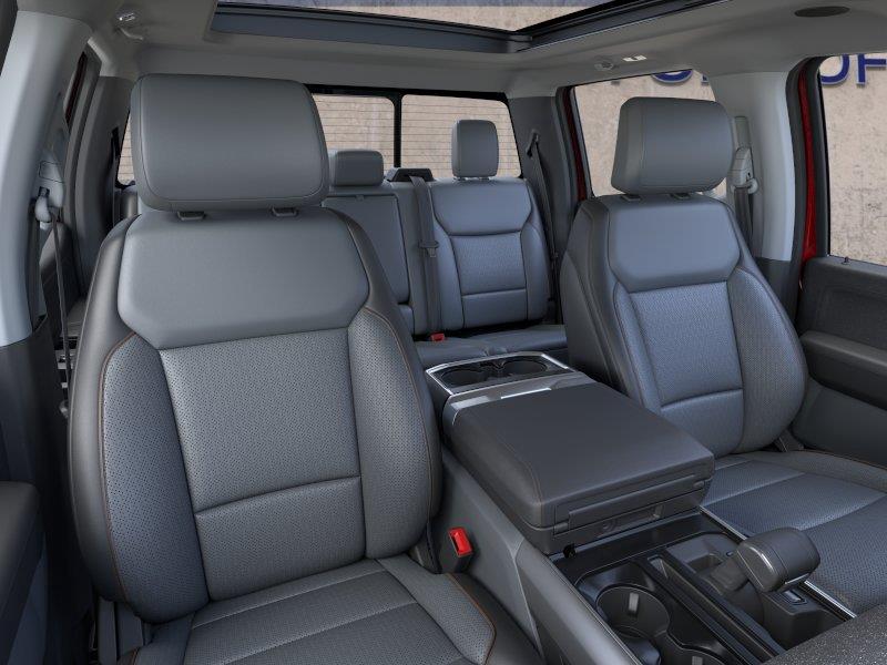 Vehicle photo 10