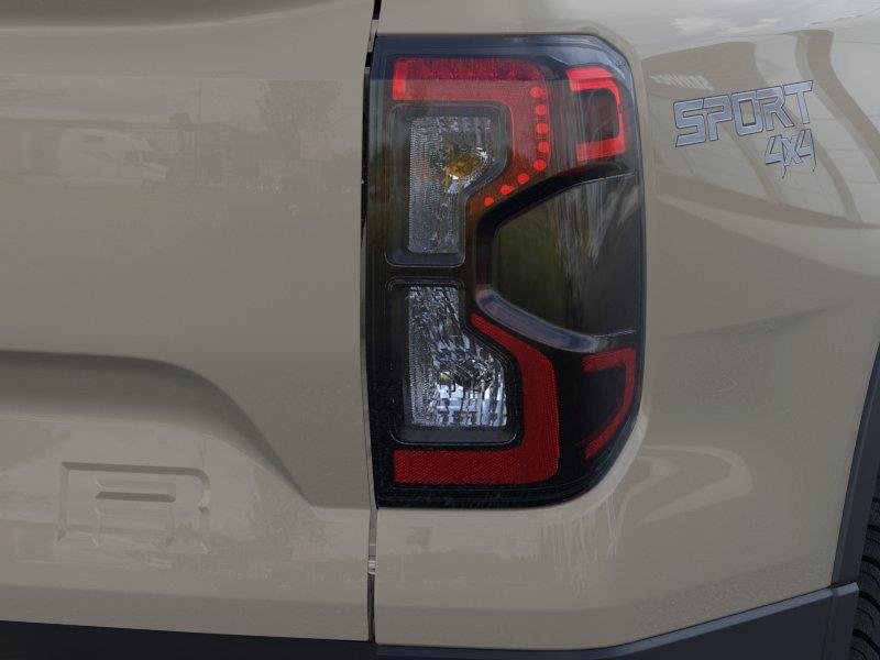 Vehicle photo 21