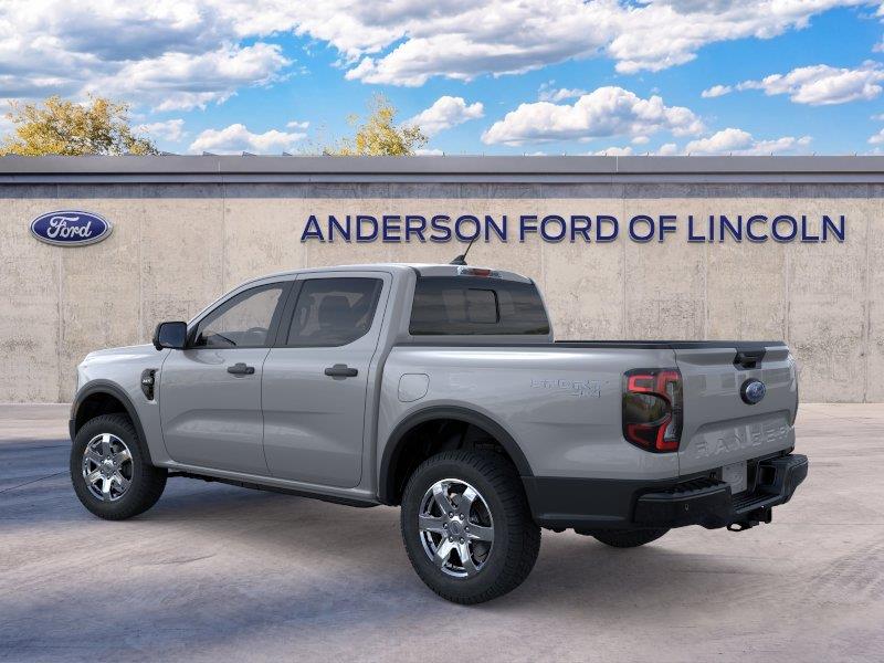Vehicle photo 4