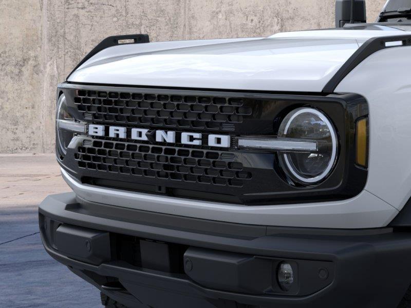 Vehicle photo 19