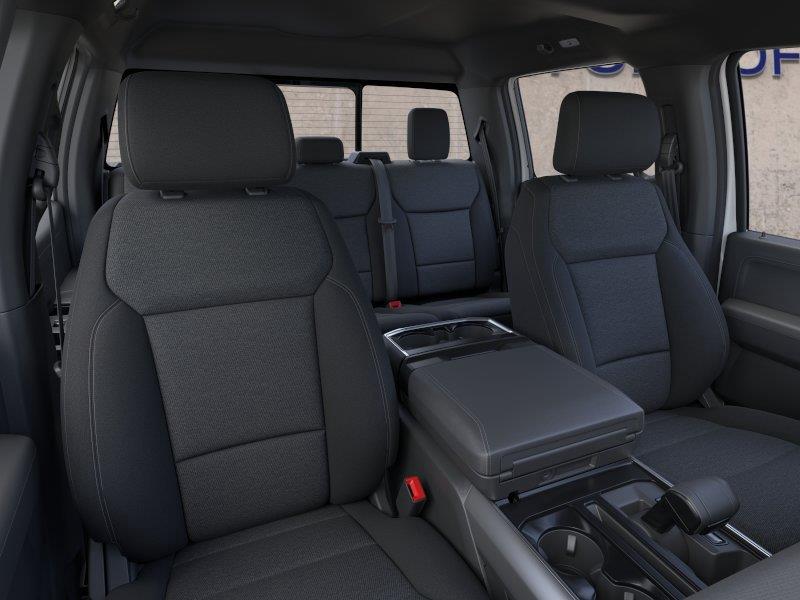 Vehicle photo 10