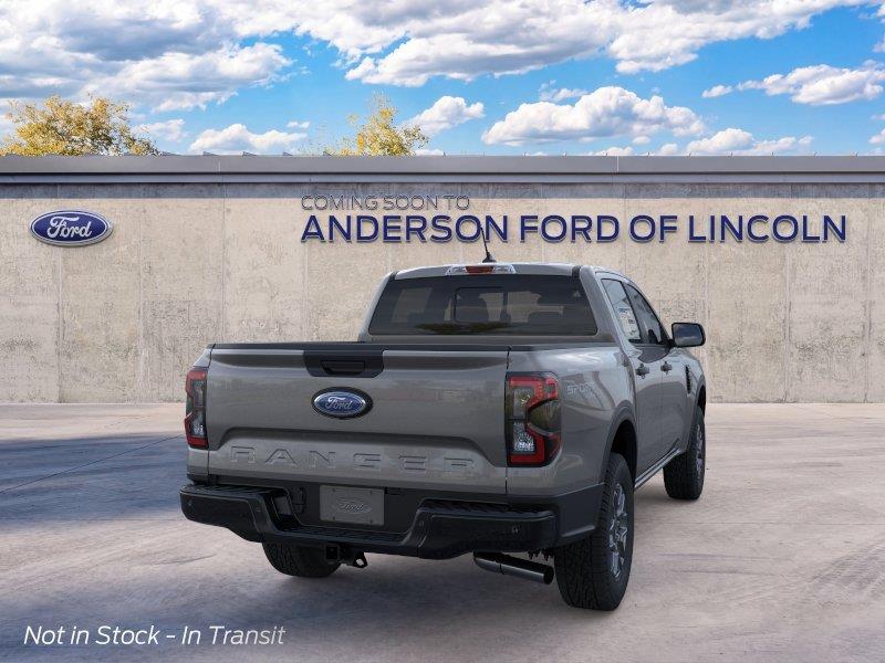 Vehicle photo 8