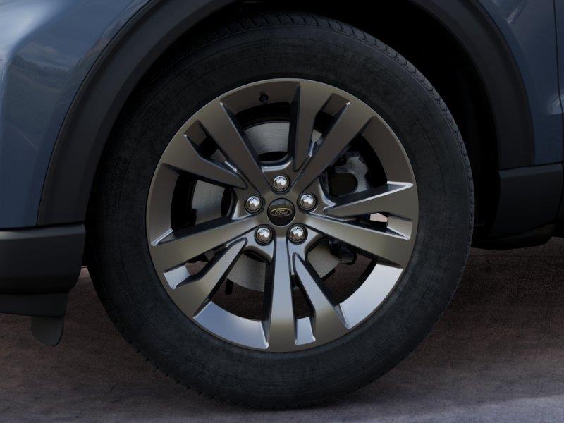 Vehicle photo 19