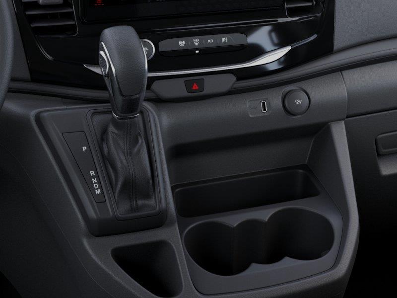 Vehicle photo 15