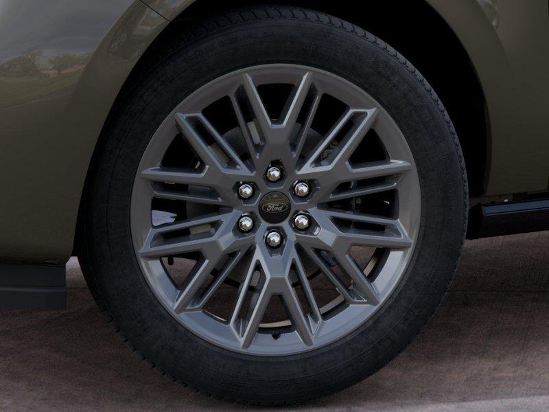 Vehicle photo 19
