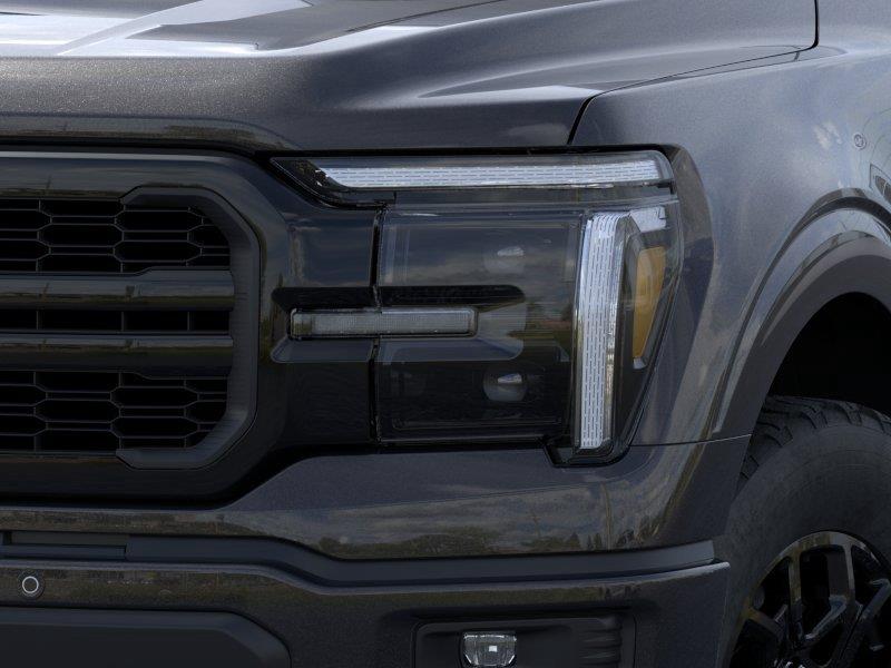 Vehicle photo 18
