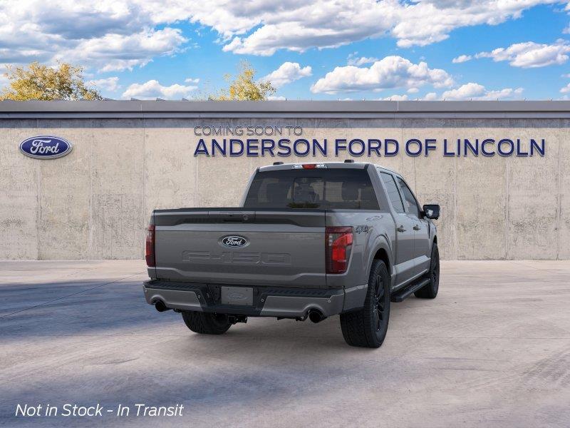 Vehicle photo 8