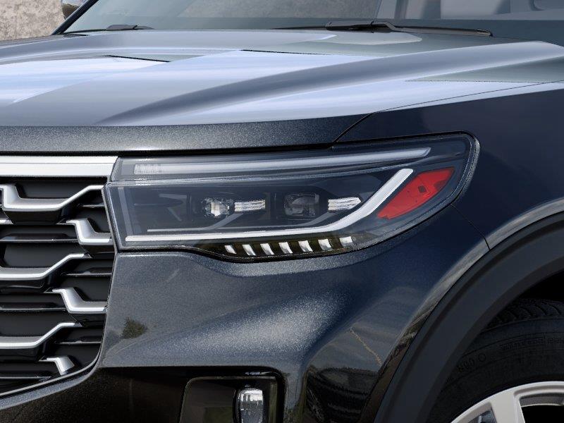 Vehicle photo 18