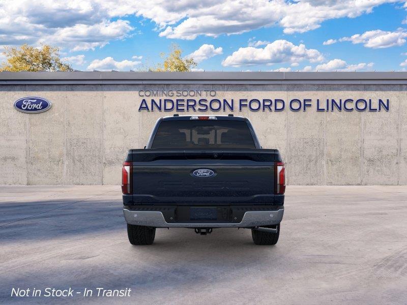 Vehicle photo 5