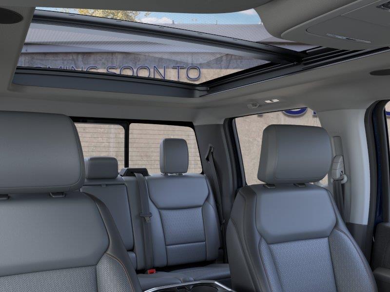 Vehicle photo 22