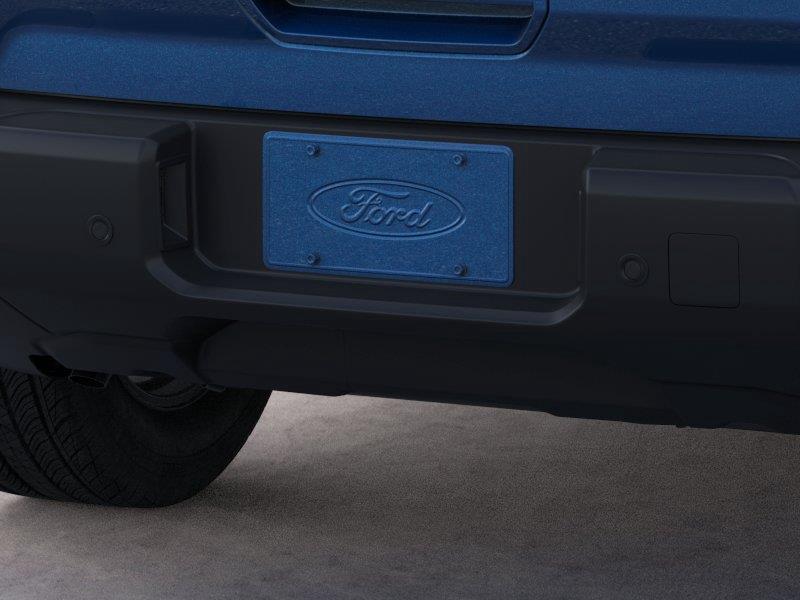 Vehicle photo 23
