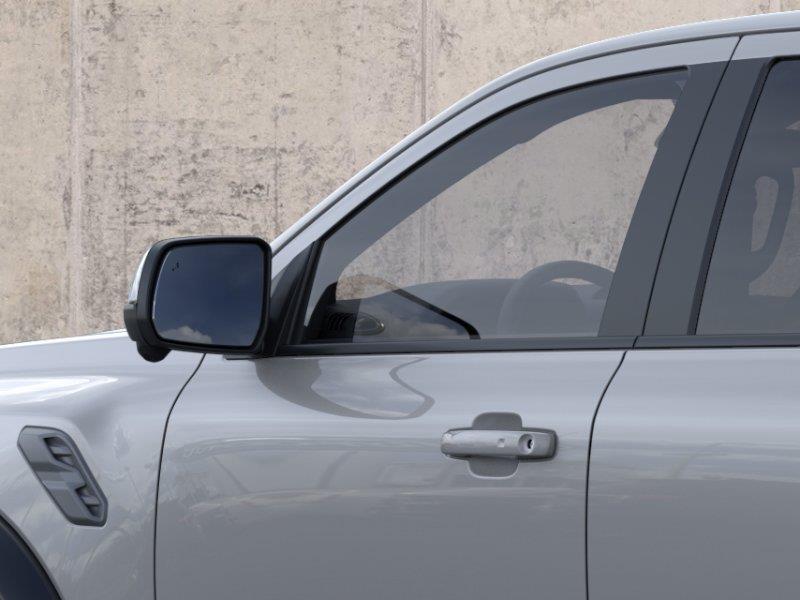 Vehicle photo 20
