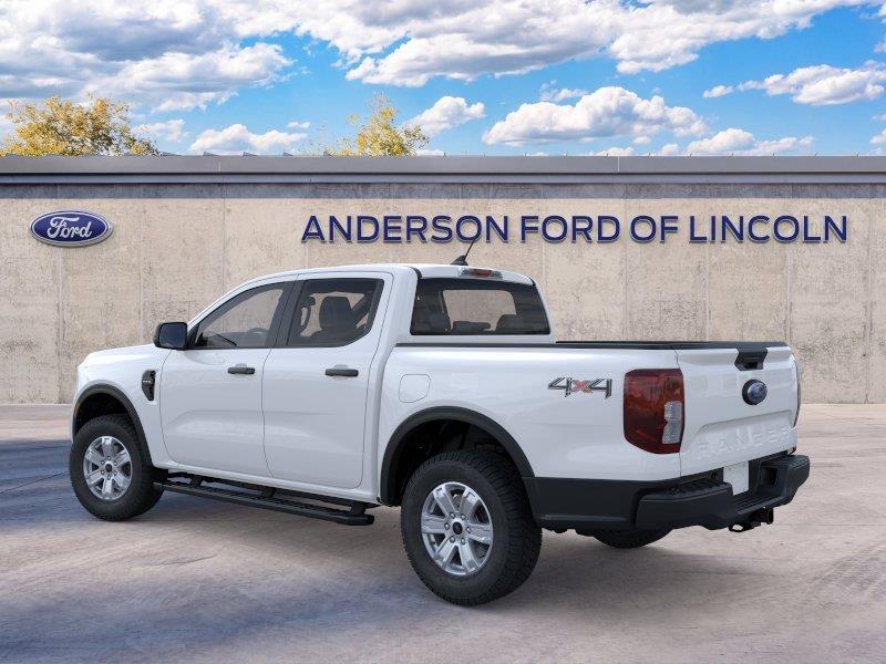 Vehicle photo 4