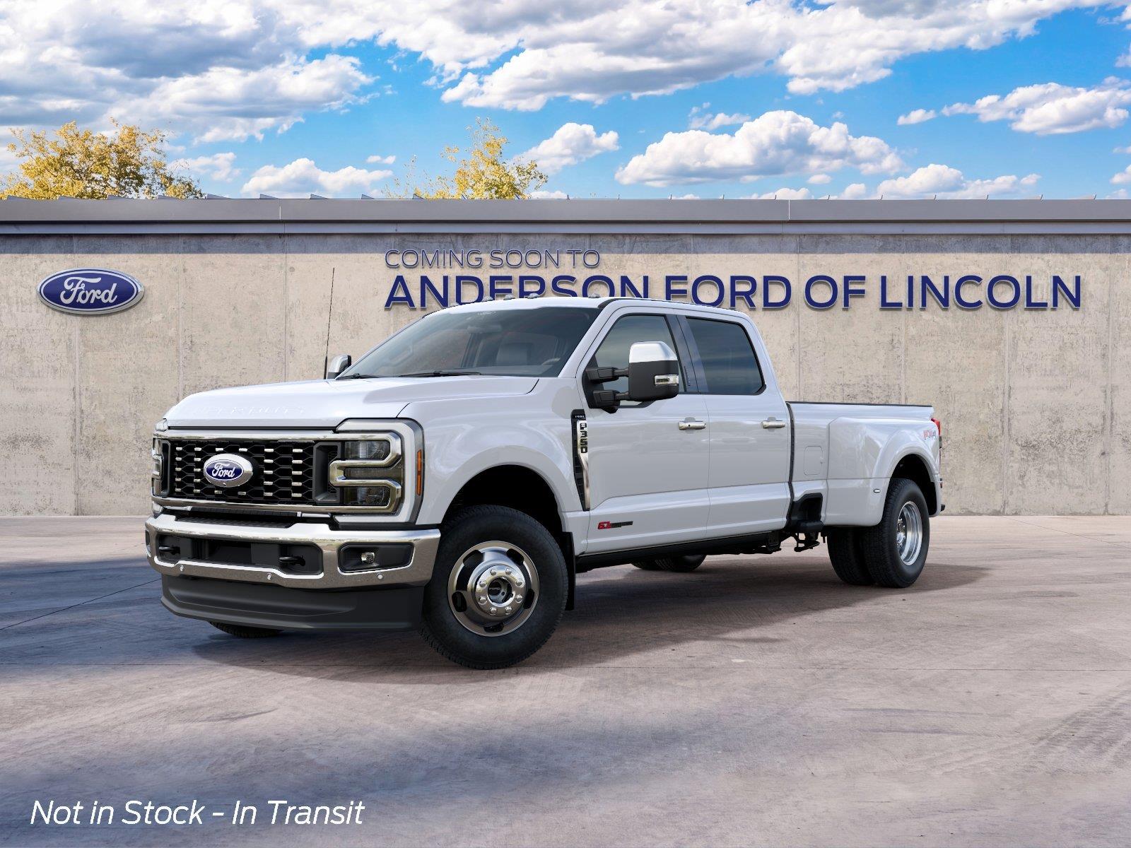 Vehicle photo 2