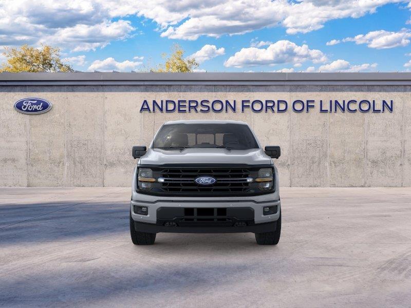 Vehicle photo 6