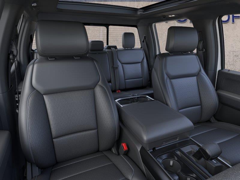 Vehicle photo 10