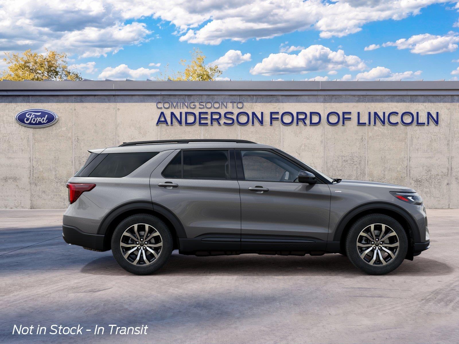 Vehicle photo 5