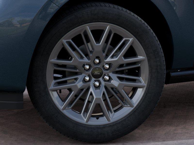 Vehicle photo 19