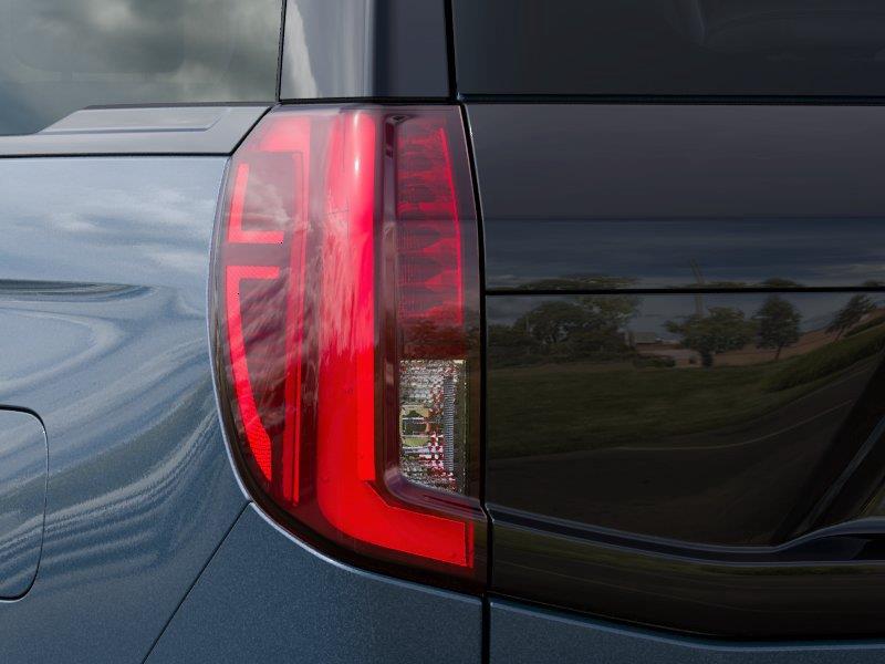 Vehicle photo 21