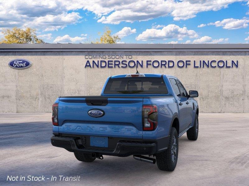 Vehicle photo 8