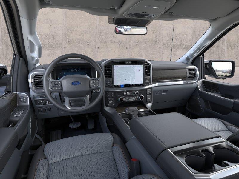 Vehicle photo 9