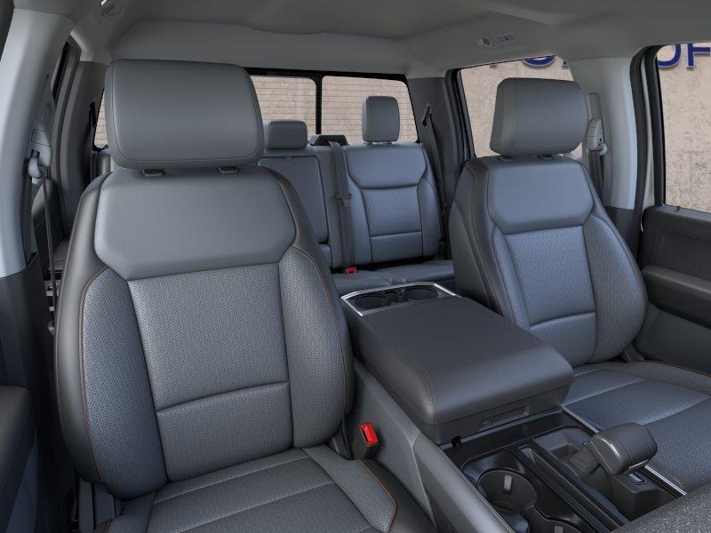 Vehicle photo 10