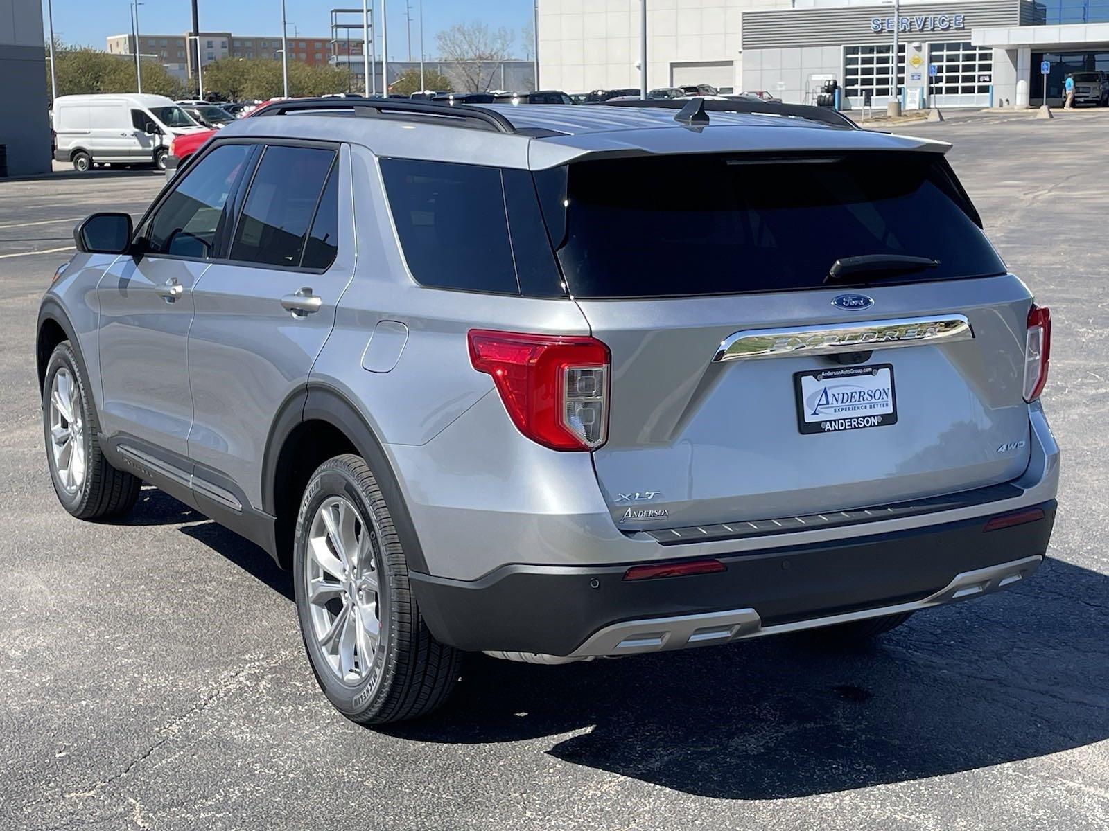 New 2024 Ford Explorer XLT SUV for sale in Lincoln NE