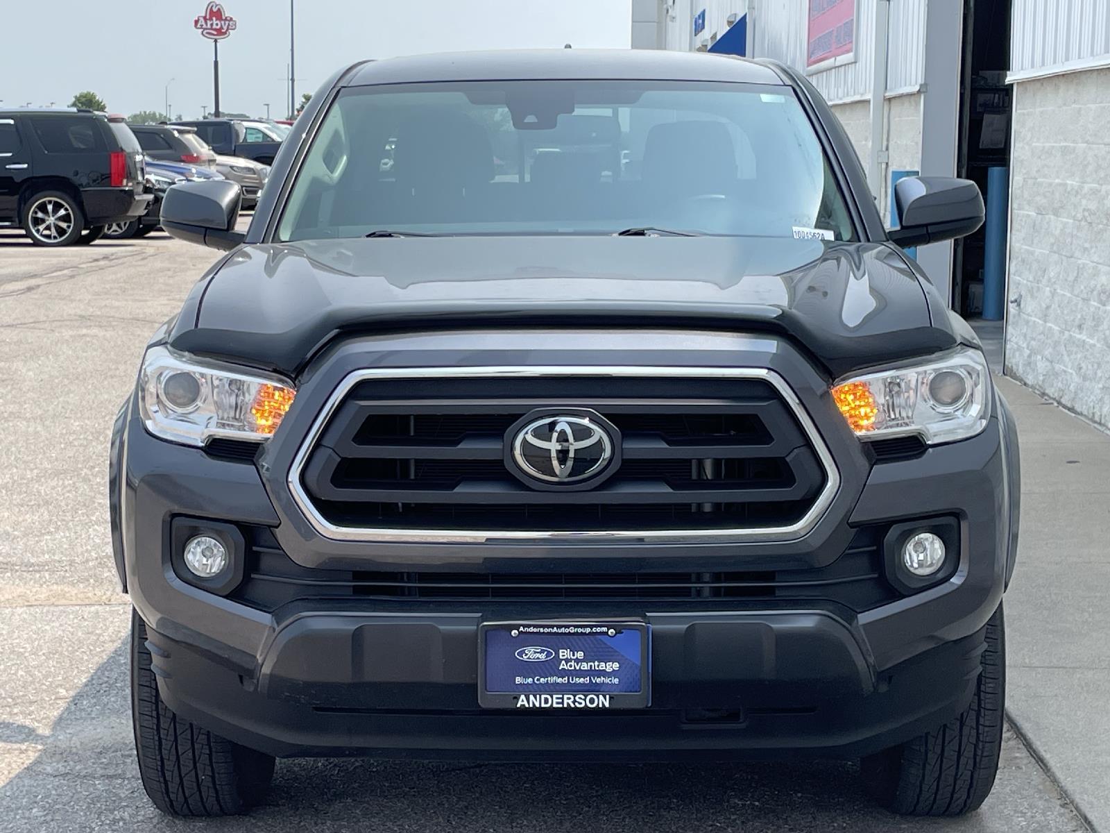 Used 2021 Toyota Tacoma 4WD SR5 Double Cab Truck for sale in Lincoln NE
