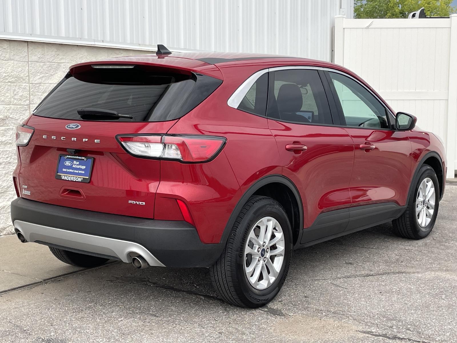 Used 2021 Ford Escape SE SUV for sale in Lincoln NE