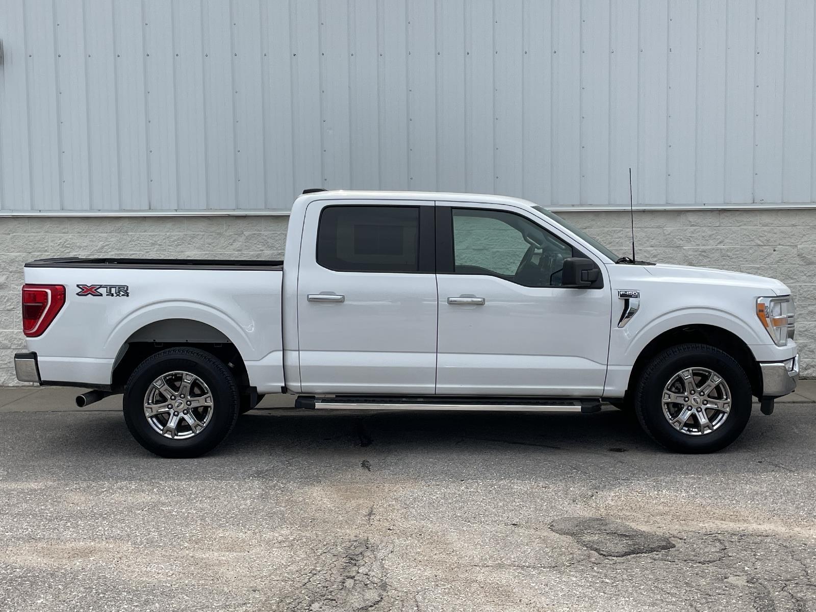 Used 2023 Ford F-150 XLT Crew Cab Truck for sale in Lincoln NE