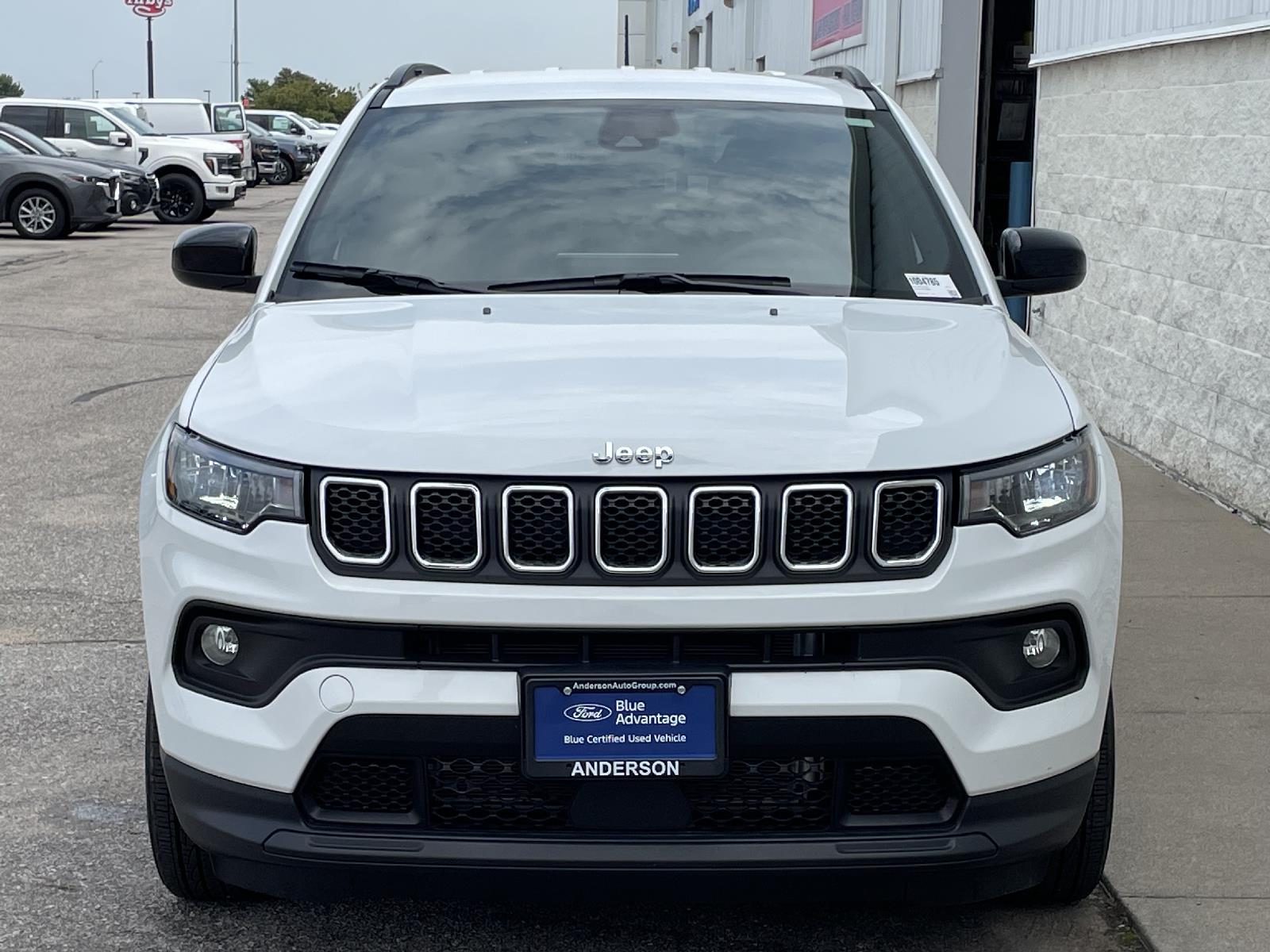 Used 2024 Jeep Compass Latitude SUV for sale in Lincoln NE