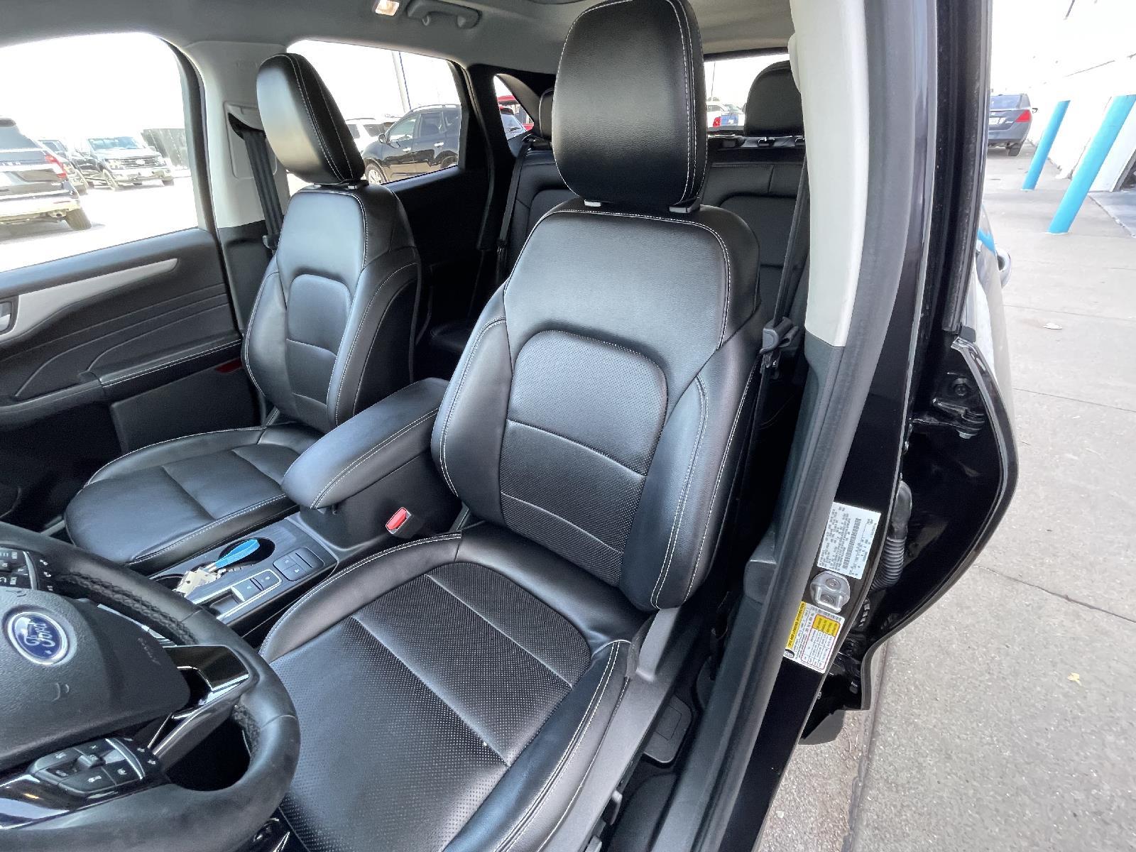 Used 2022 Ford Escape SEL SUV for sale in Lincoln NE