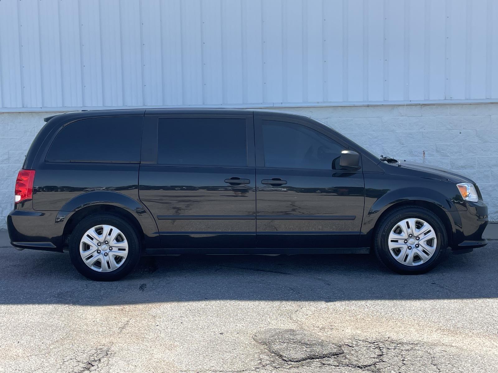 Used 2016 Dodge Grand Caravan American Value Pkg Minivans for sale in Lincoln NE