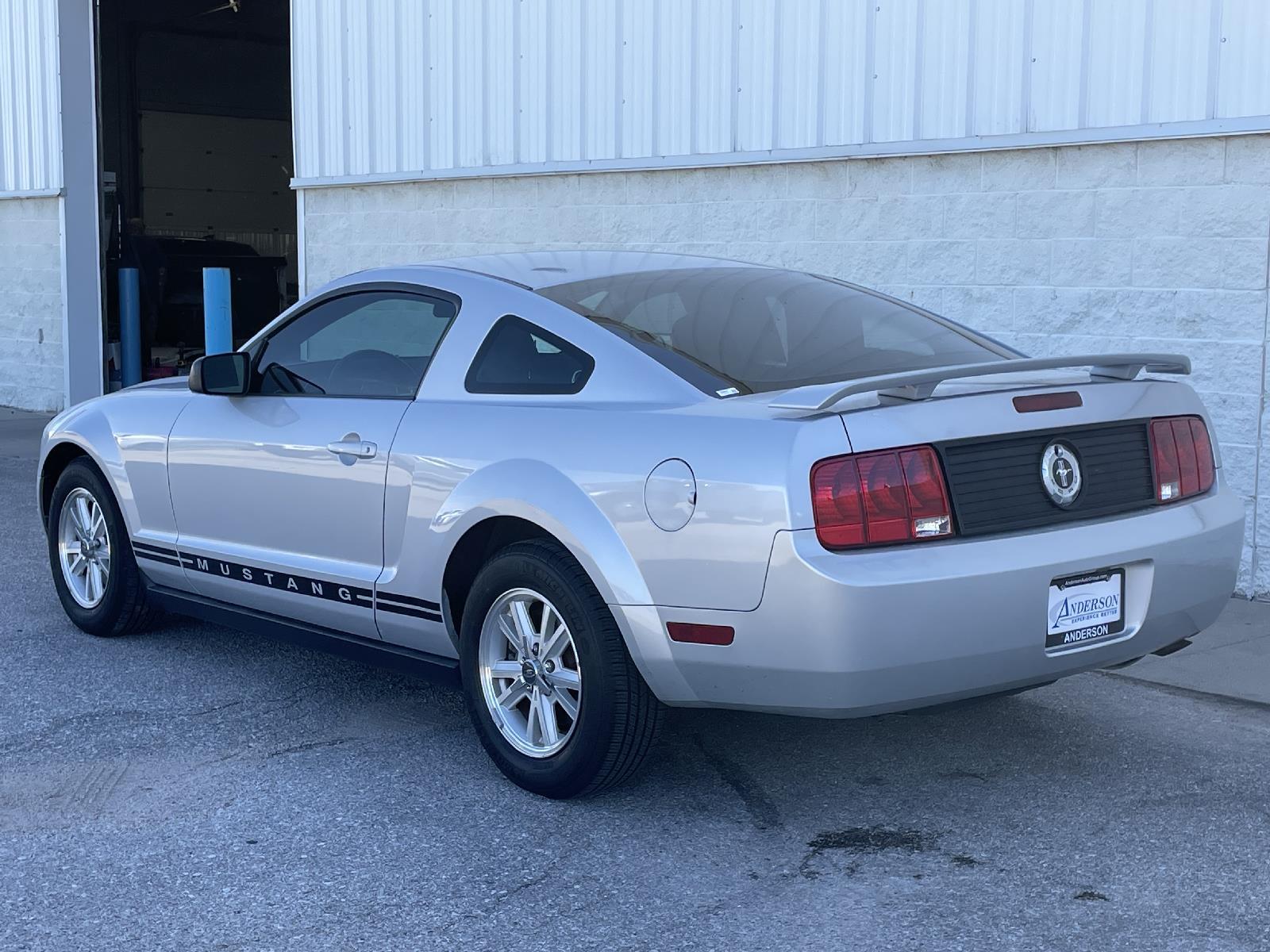 Used 2006 Ford Mustang Standard Coupe for sale in Lincoln NE