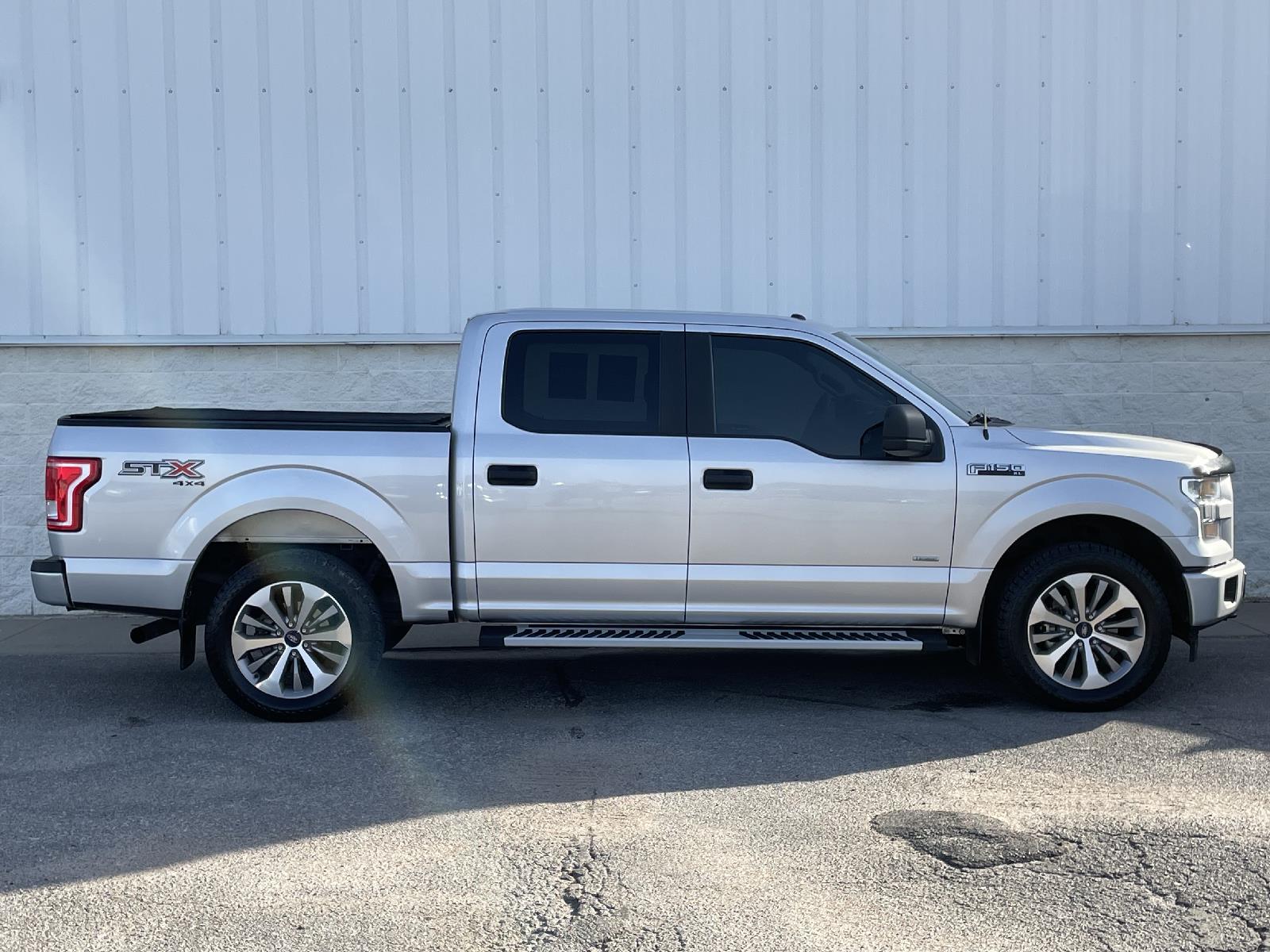 Used 2017 Ford F-150 XL Crew Cab Truck for sale in Lincoln NE