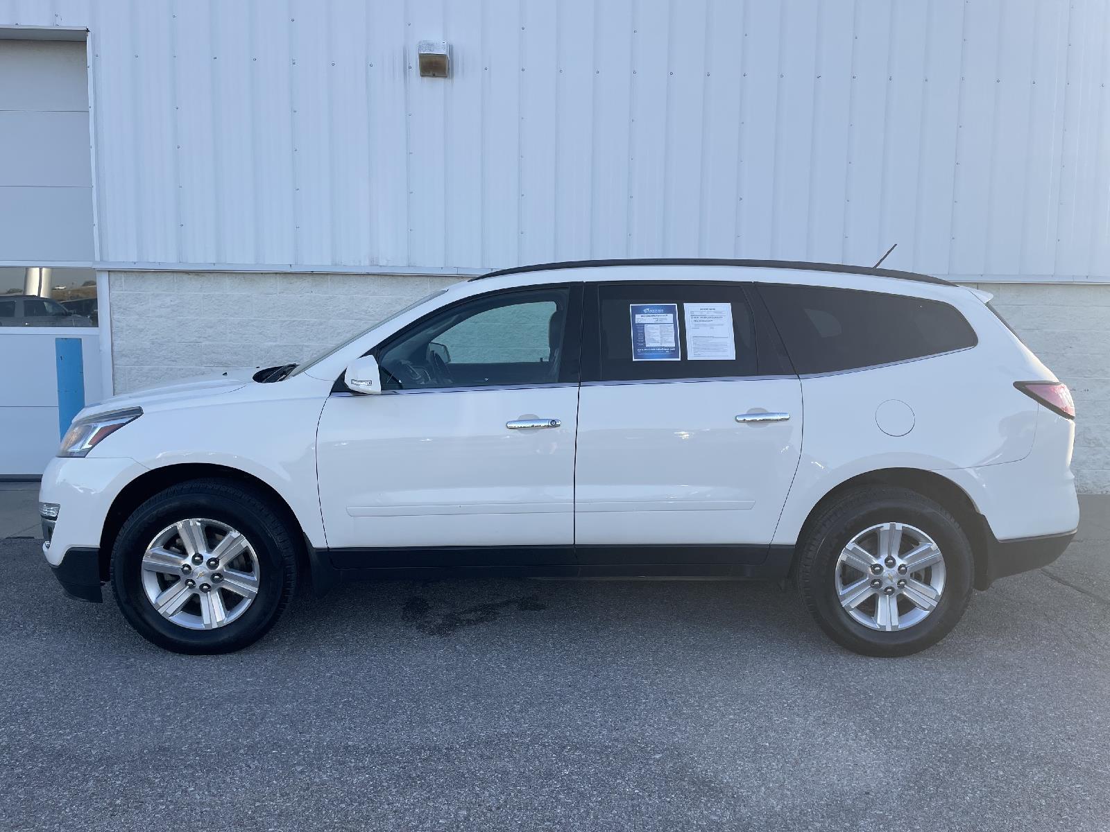 Used 2014 Chevrolet Traverse LT SUV for sale in Lincoln NE