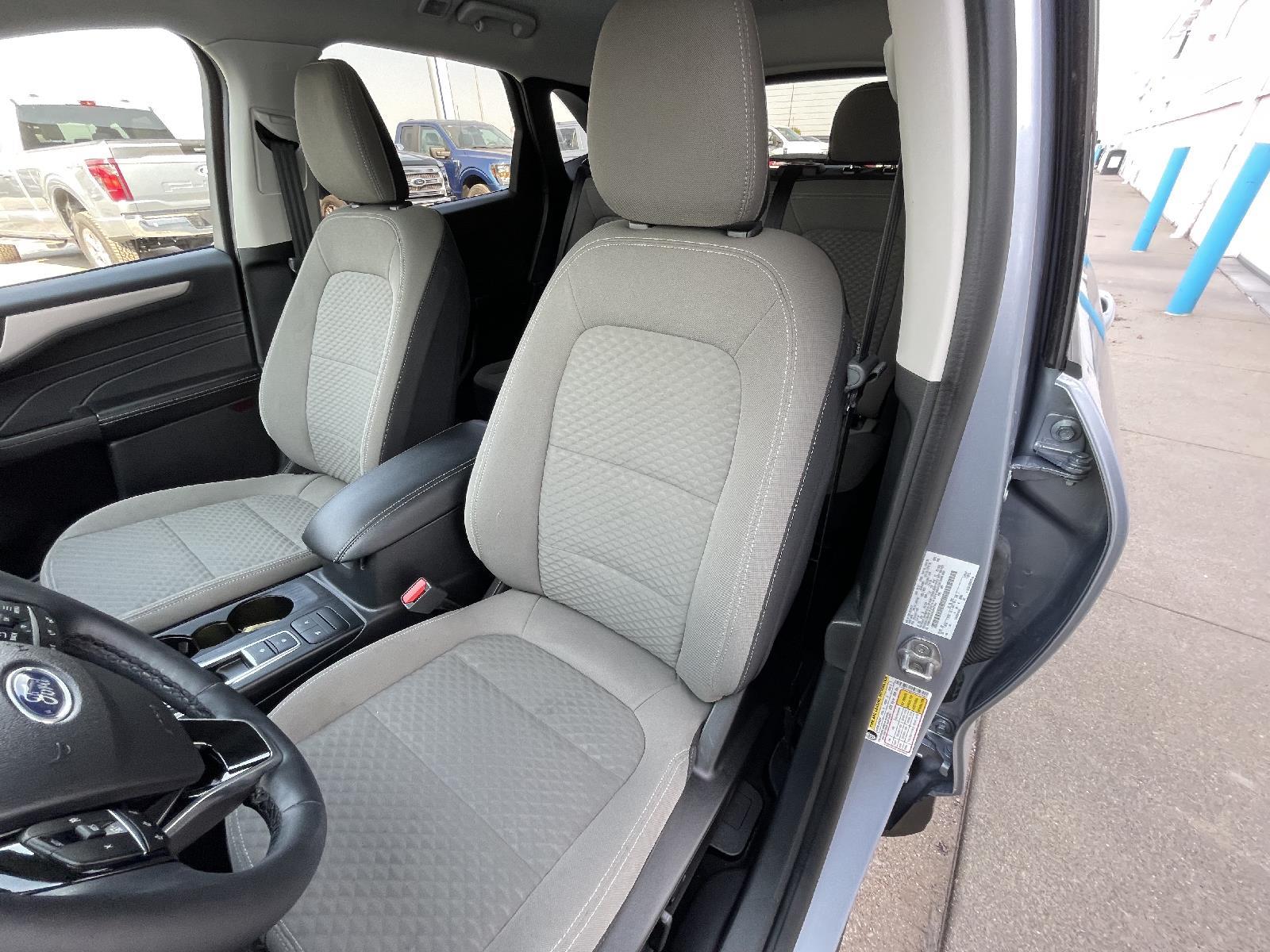 Used 2022 Ford Escape SE SUV for sale in Lincoln NE