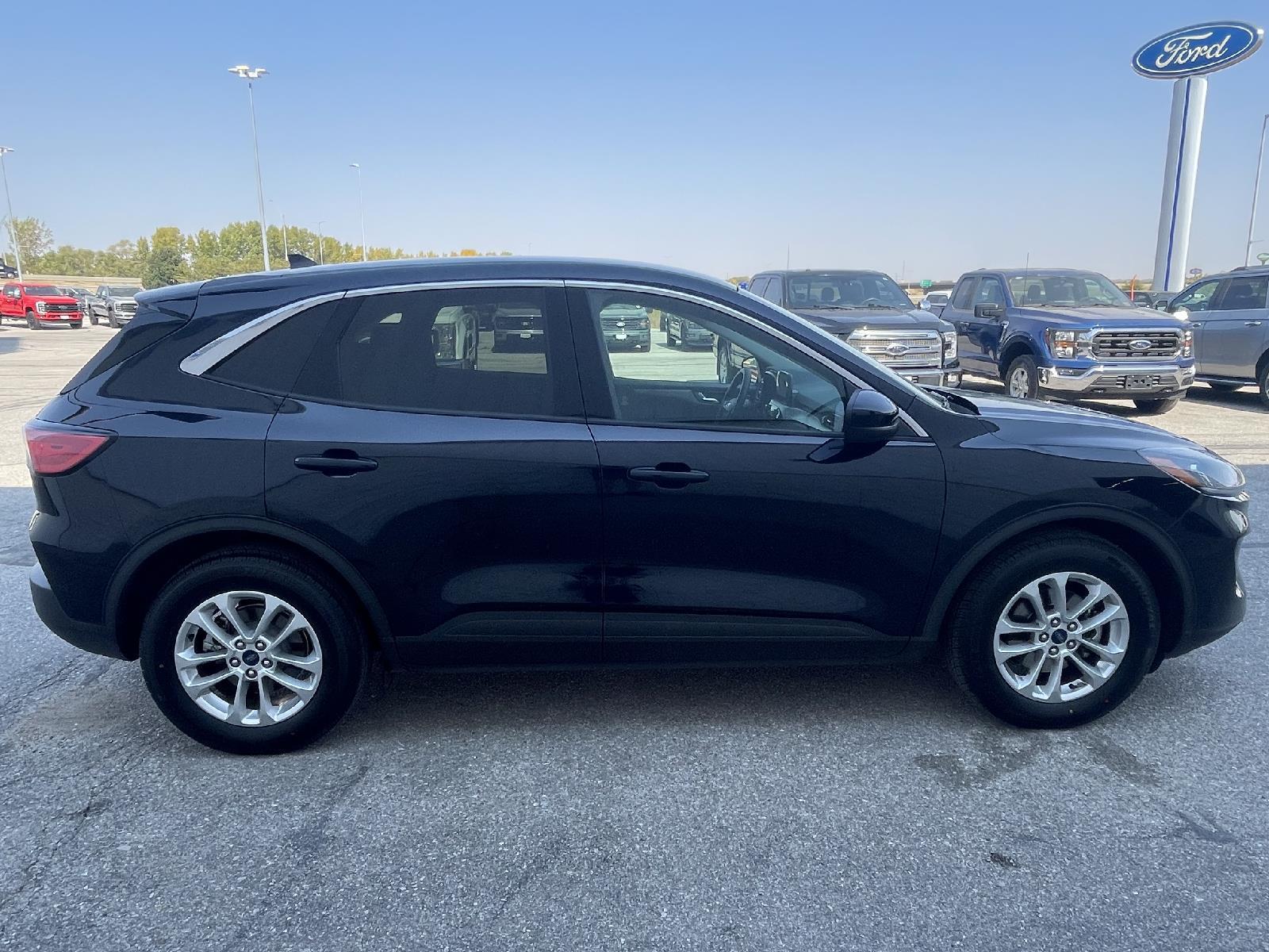 Used 2021 Ford Escape SE SUV for sale in Lincoln NE