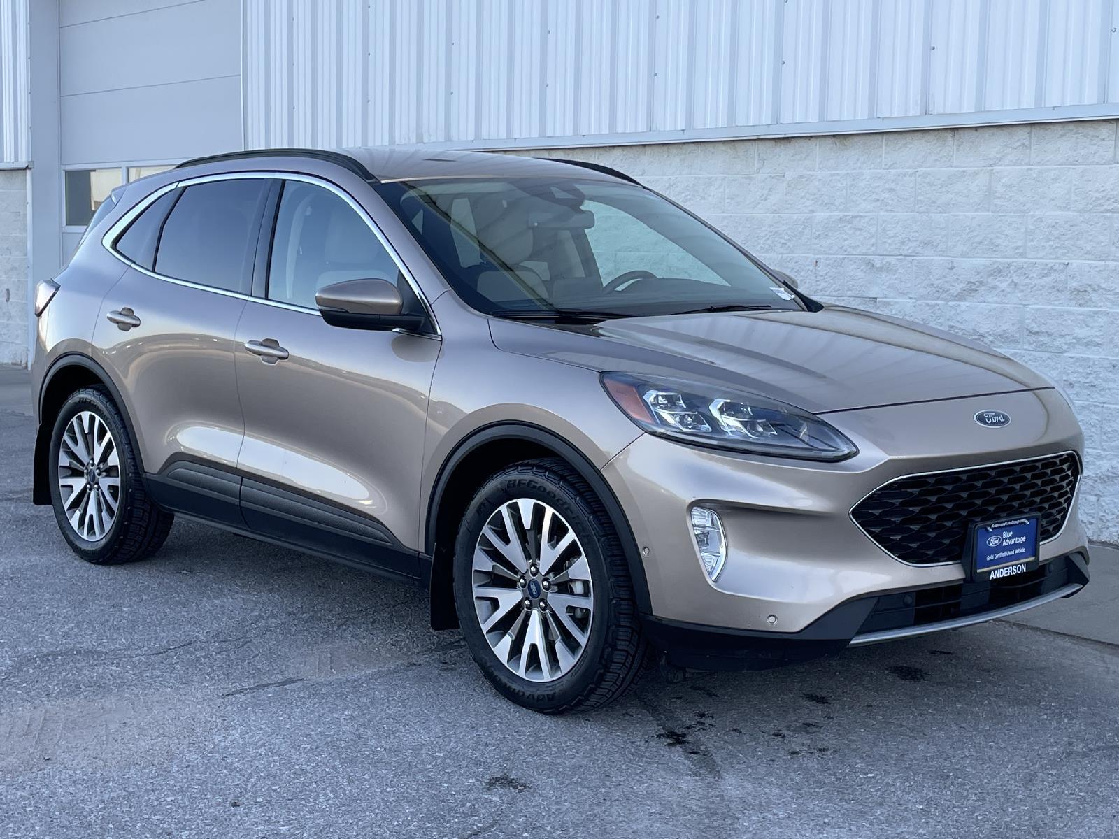 Used 2020 Ford Escape Titanium Hybrid SUV for sale in Lincoln NE