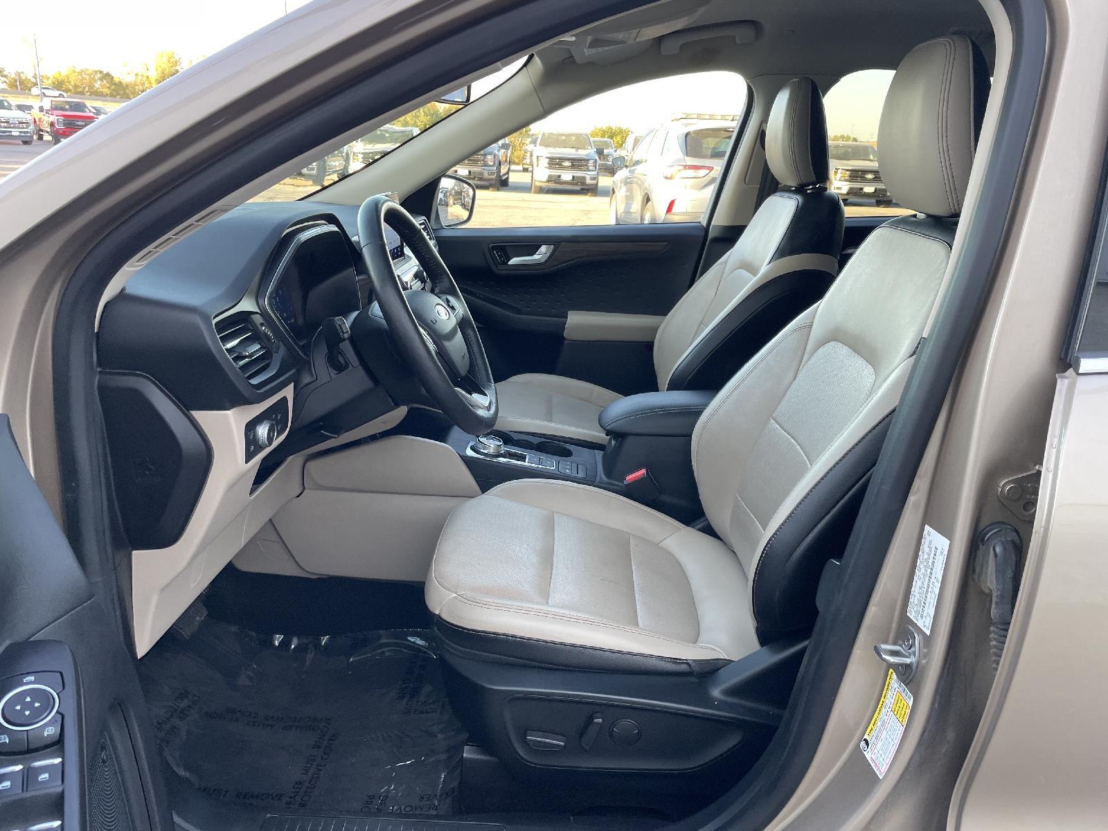 Used 2020 Ford Escape Titanium Hybrid SUV for sale in Lincoln NE