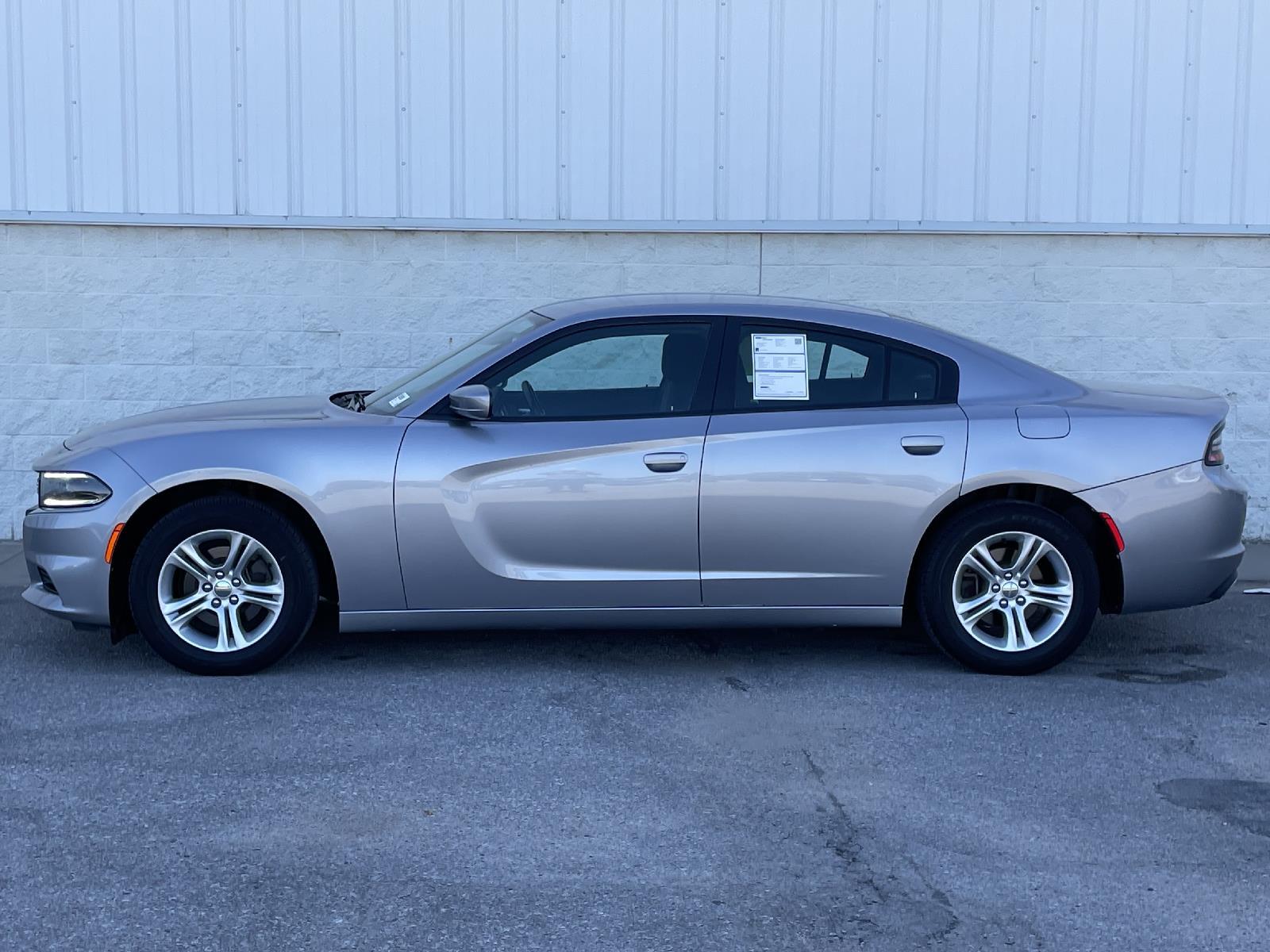 Used 2017 Dodge Charger SE Sedan for sale in Lincoln NE