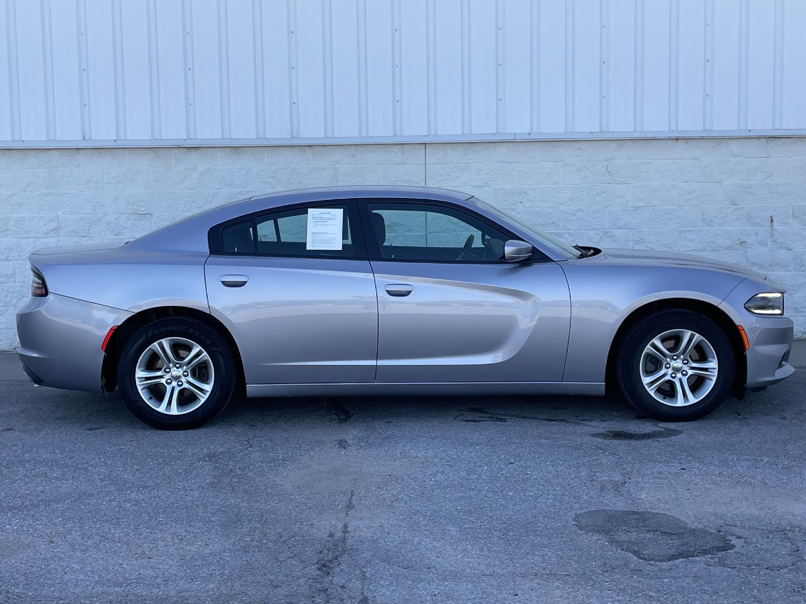 Used 2017 Dodge Charger SE Sedan for sale in Lincoln NE