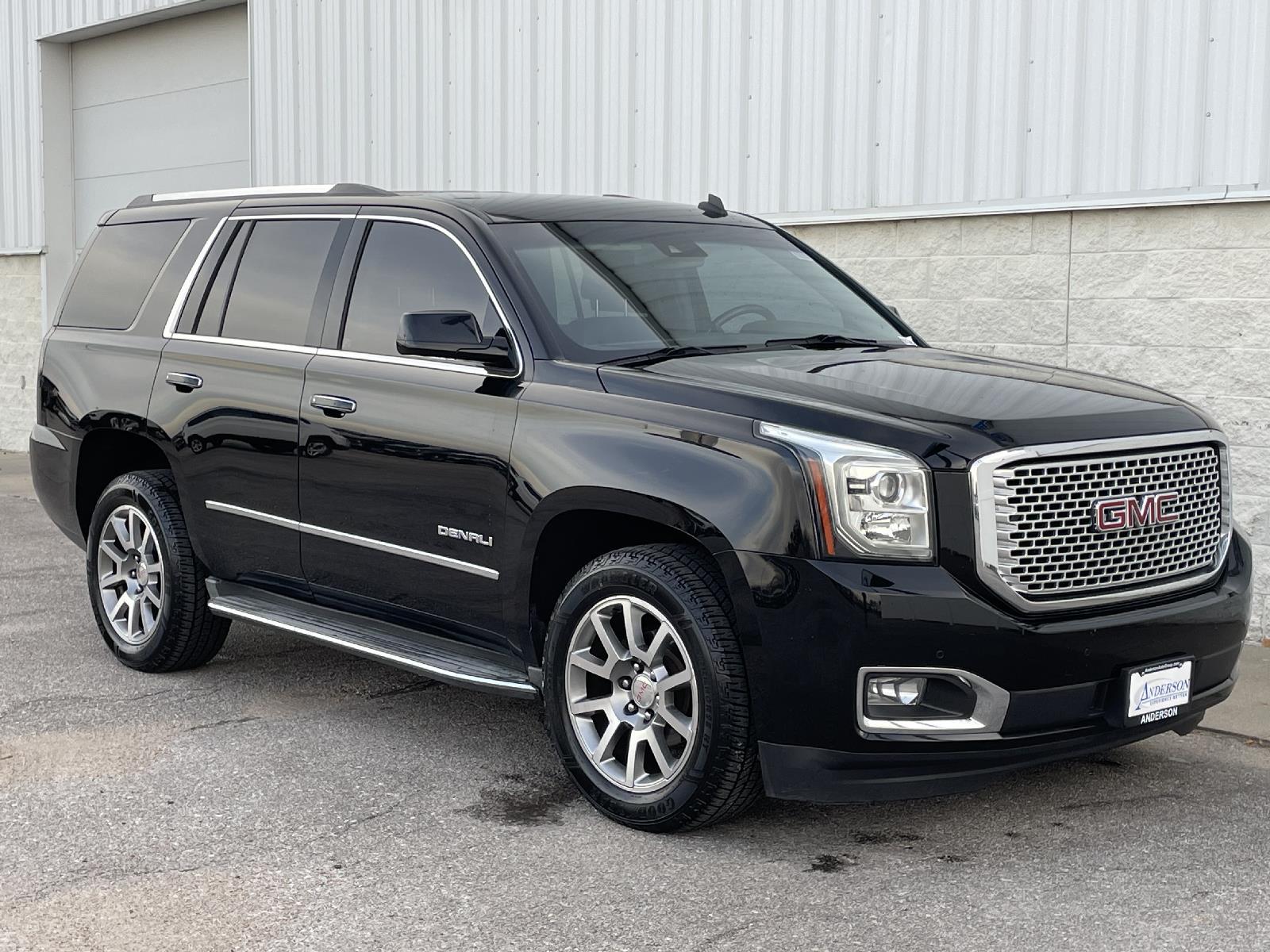 Used 2015 GMC Yukon Denali SUV for sale in Lincoln NE