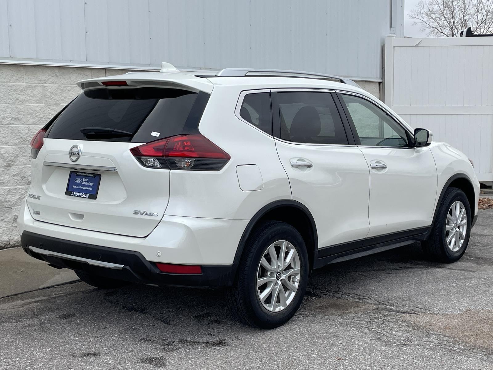 Used 2019 Nissan Rogue SV SUV for sale in Lincoln NE